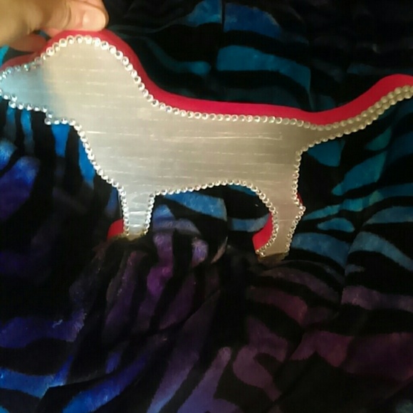 Vs Pink Bling Display Dog - Picture 3 of 3